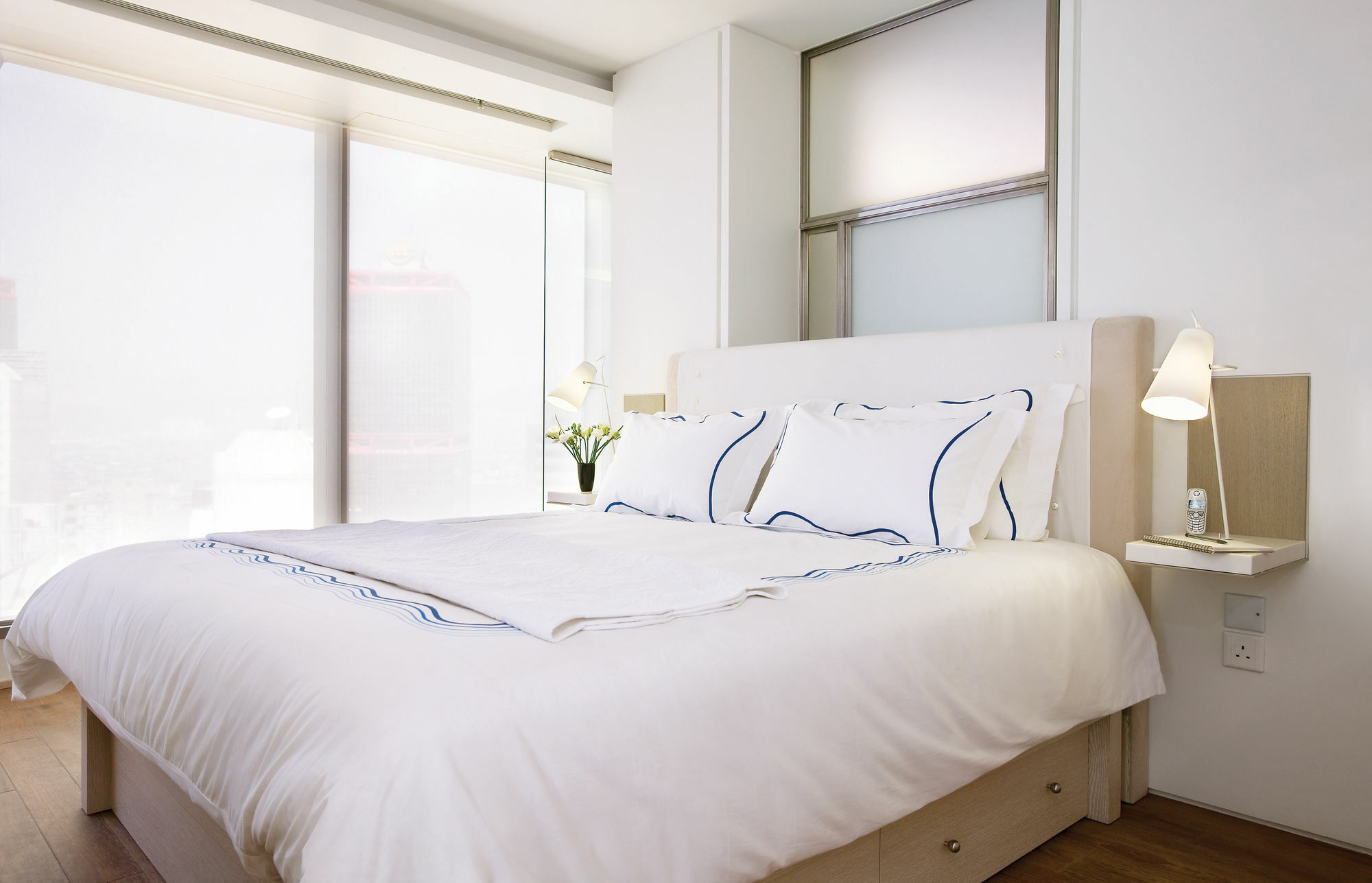 Hotel The Putman Hongkong Zewnętrze zdjęcie